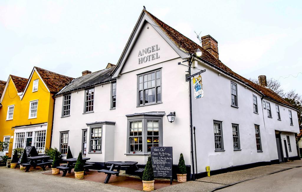 The Angel Hotel ลาเวนแนม ภายนอก รูปภาพ